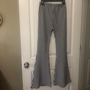 Super cute belle bottom pants! Never worn before!